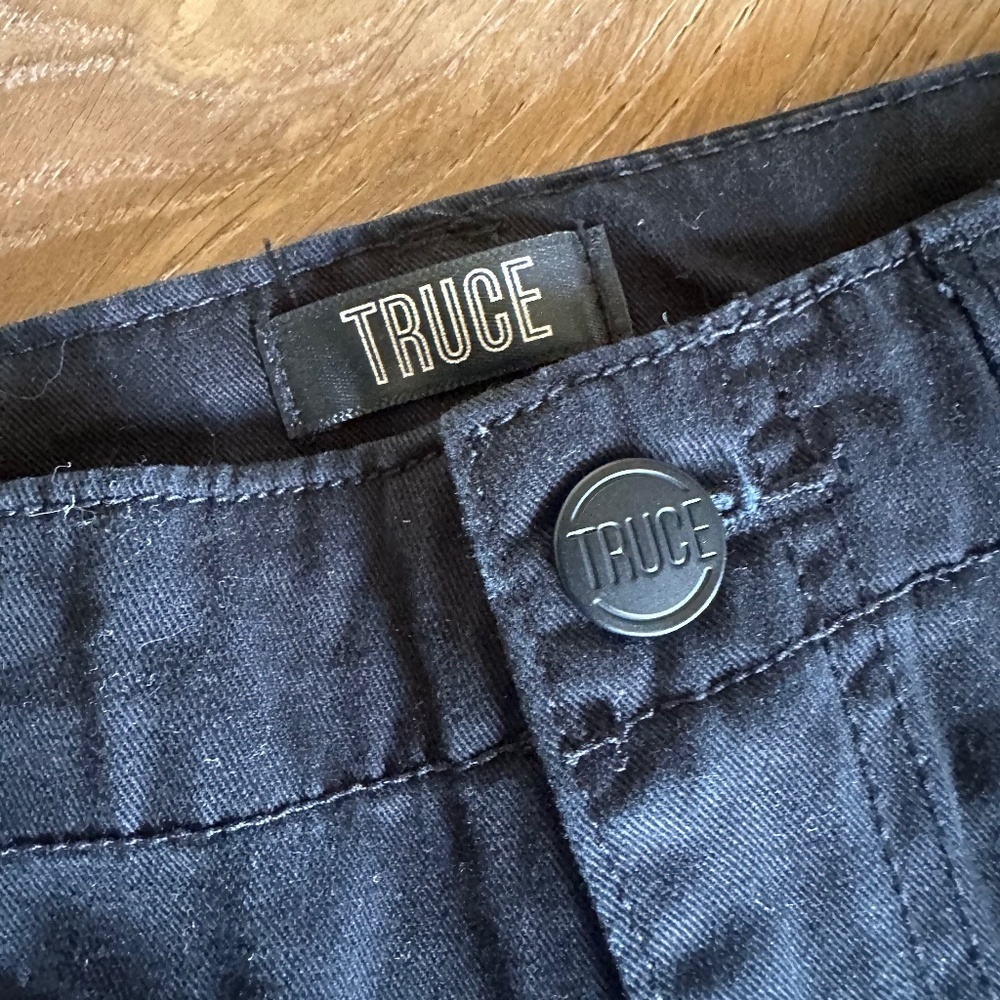 Truce Cropped Jogger Pants Black | Girls Size 8 | 100% Cotton | Casual Everyday - Picture 6 of 8